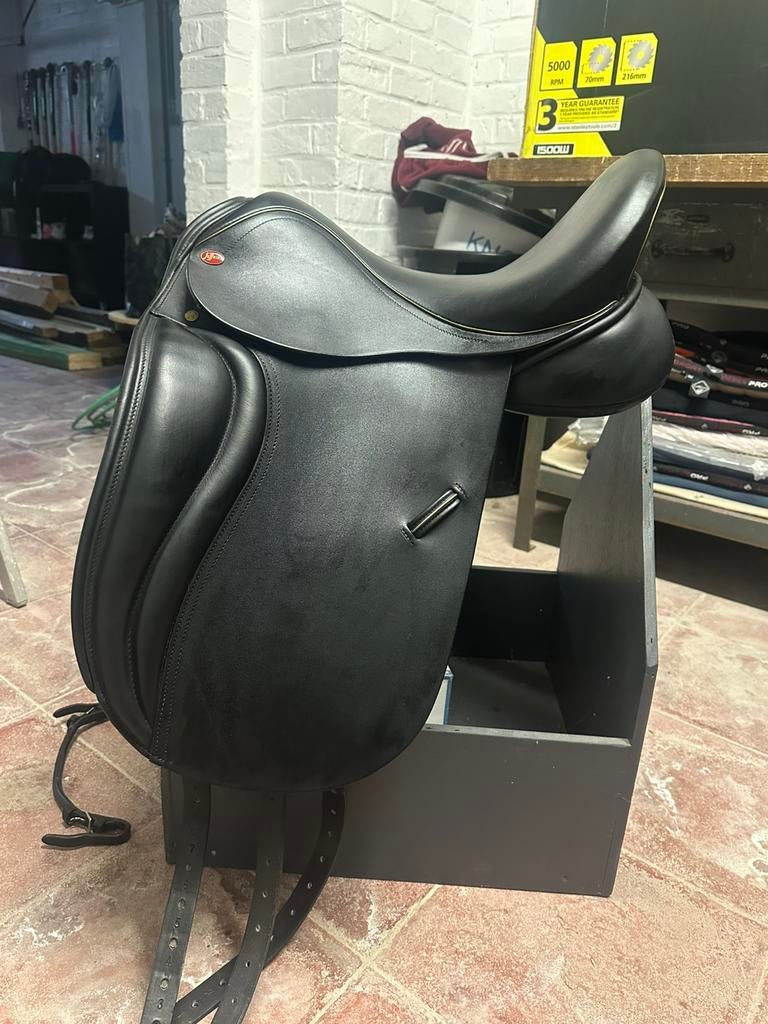 Selle de dressage Jeffries, Enlèvement ou Envoi, Comme neuf, Dressage