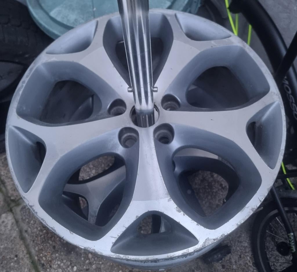 2 Jantes Ford s-max 18"- 35€ 1pcs, Enlèvement ou Envoi, Utilisé