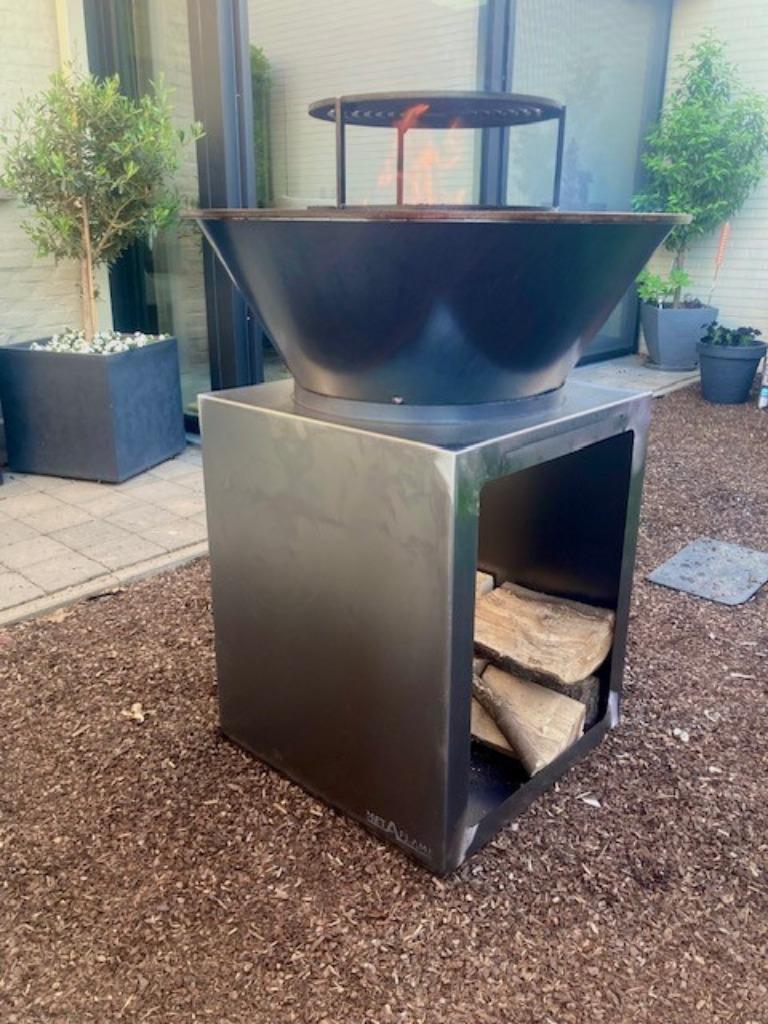 CortenStaal Plancha Staand Model Vierkant Bakeiland-MetAflam, Ophalen of Verzenden, Nieuw, MetAflame, Met accessoires