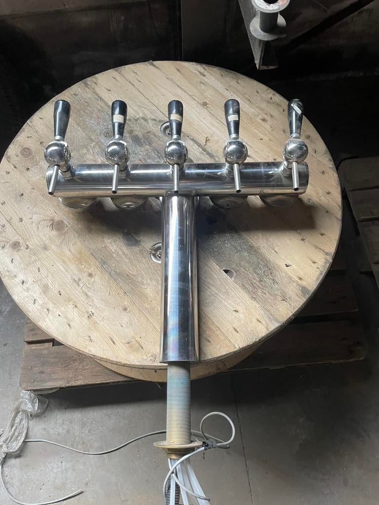 tap instalatie met bijhorende onderdelen, Ophalen, Gebruikt