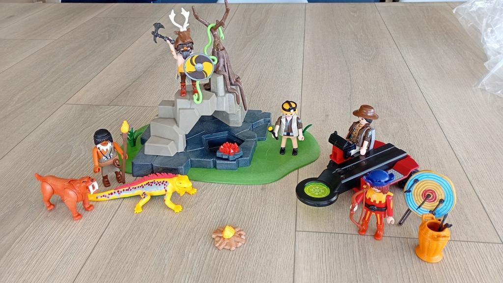 Playmobil figuren sets jungle + auto, Ophalen, Zo goed als nieuw