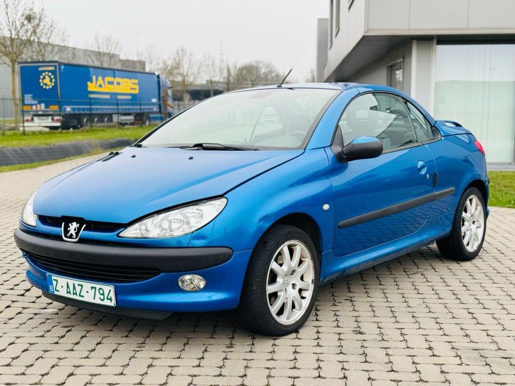 Peugeot 206 km: 190.120 Bj: 2002, Autos, Achat, Electronic Stability Program (ESP), Noir, Particulier
