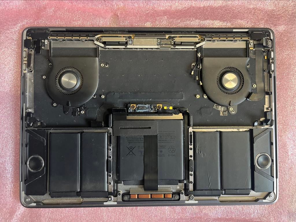 MacBook Pro 13 inch model A1706 onderdelen, Computers en Software, Moederborden, Zo goed als nieuw, Ophalen of Verzenden