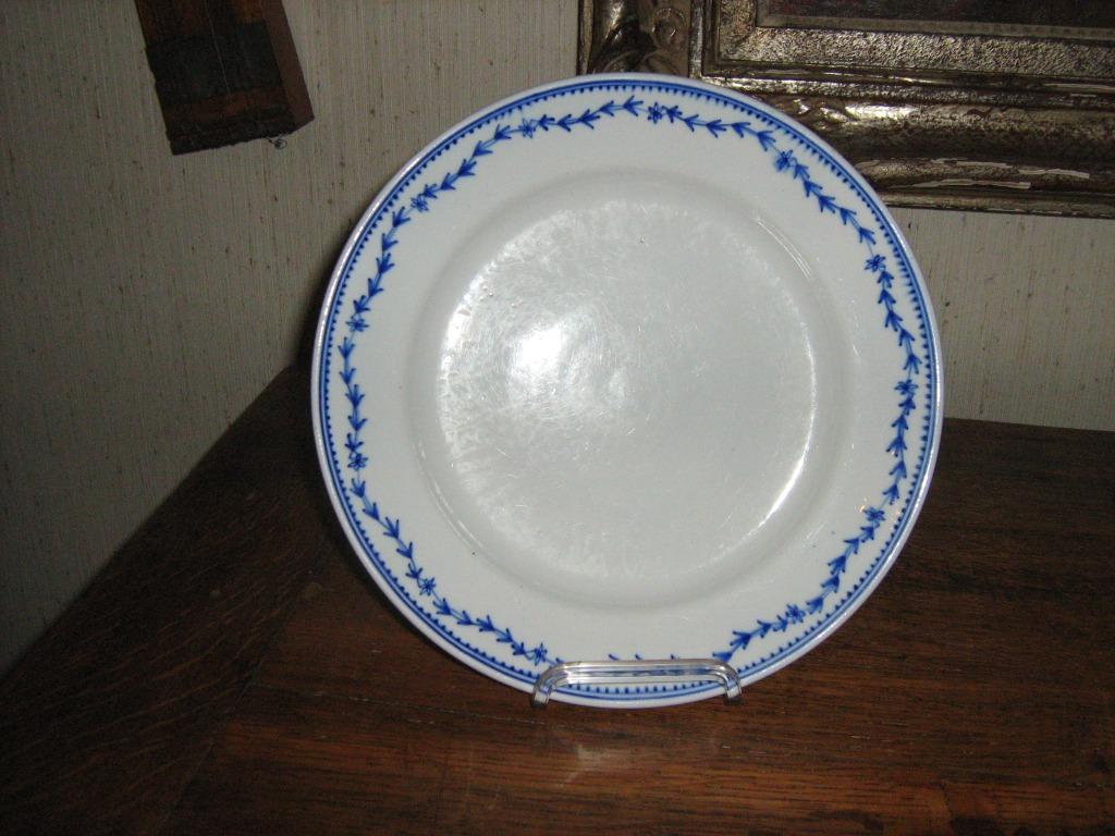 1 assiette plate en porcelaine de Tournai, Antiquités & Art, Antiquités | Porcelaine, Enlèvement ou Envoi