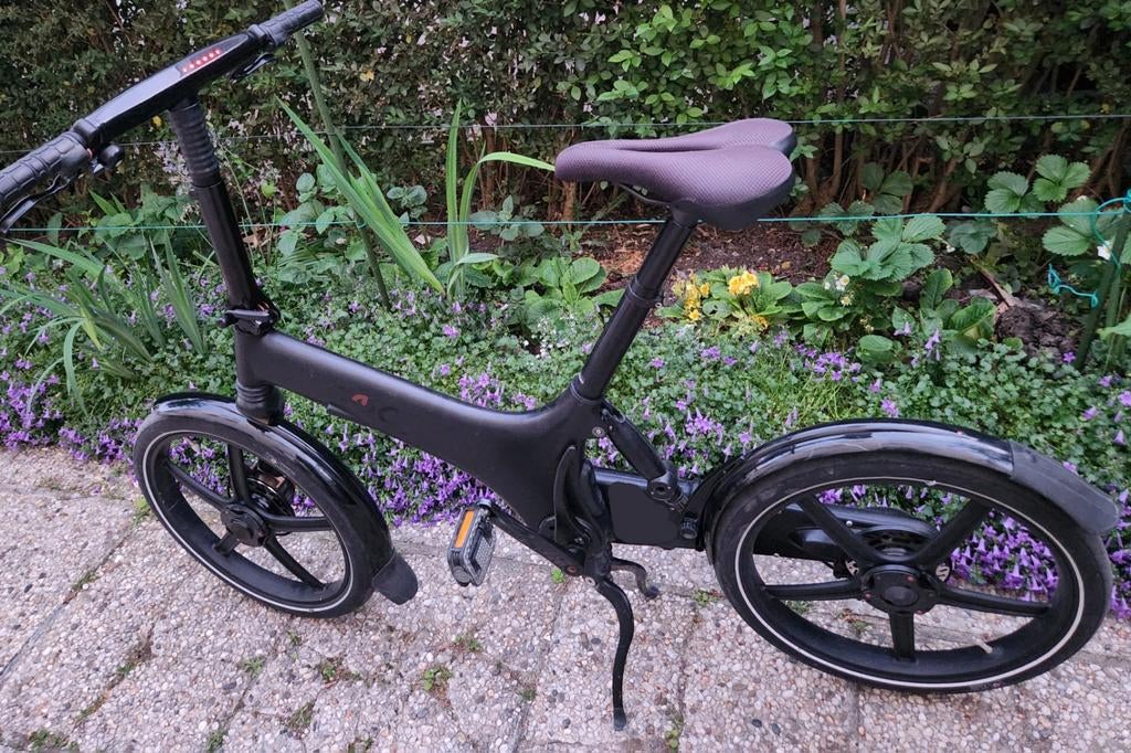 Gocycle elektrische fiets (Karbon Kinetics UK), Ophalen