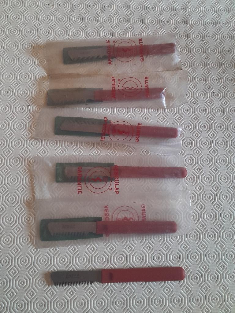 Peigne Aesculap, Animaux & Accessoires, Enlèvement, Neuf