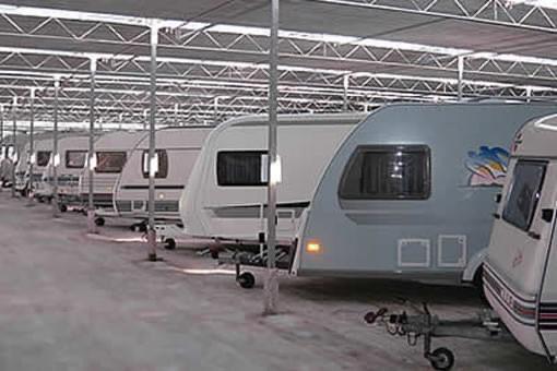 Stalling Caravan, Zakelijke goederen, Huur, Bedrijfsruimte