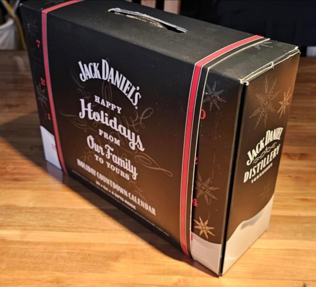 Calendrier de l'avent Jack Daniel's, Collections, Enlèvement