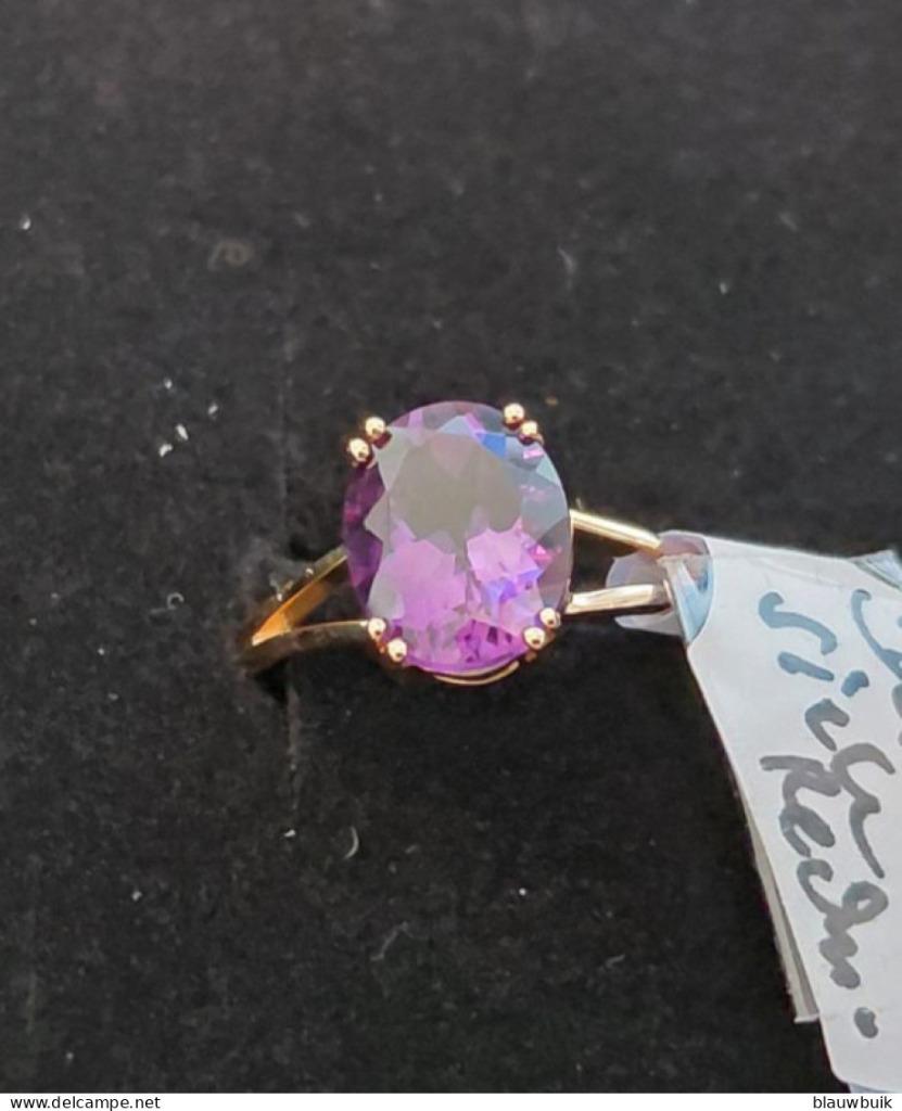 Bague en or jaune 14 carats avec améthyste ovale naturelle f, Bijoux, Sacs & Beauté, Bagues, Enlèvement ou Envoi, Comme neuf, Or