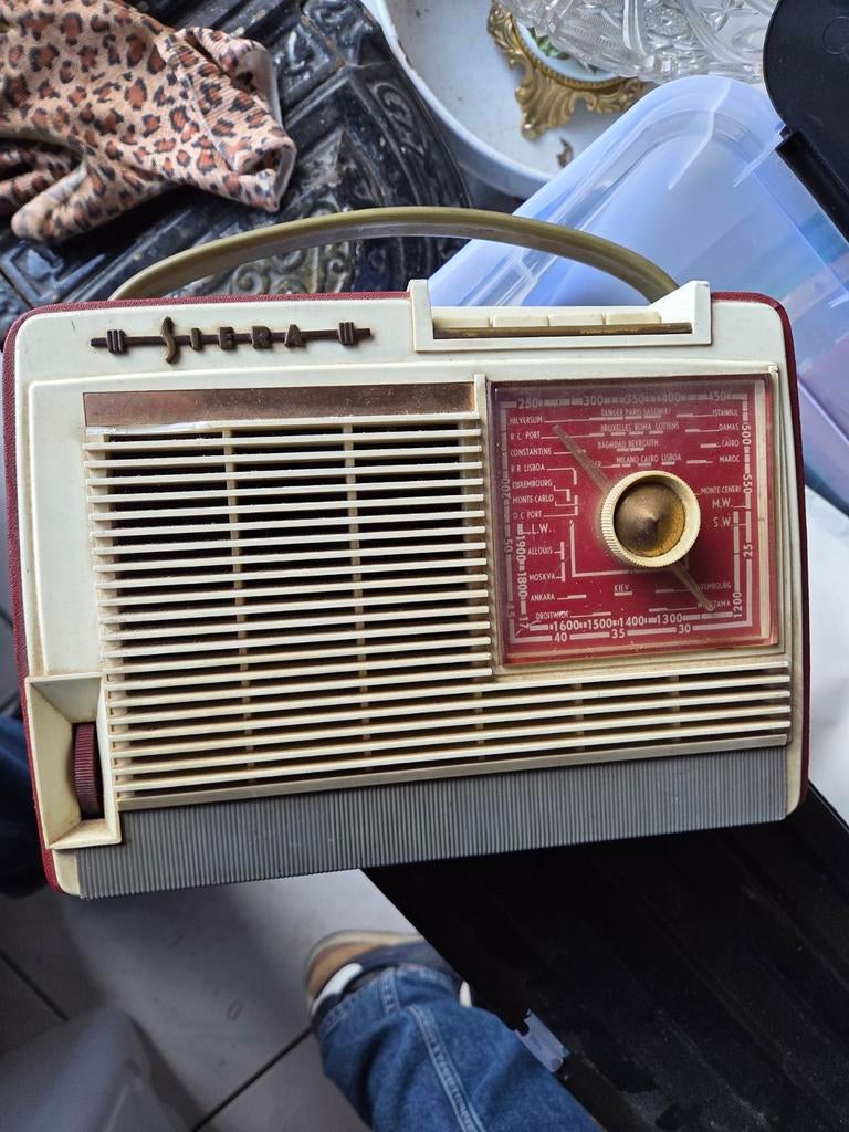 Radio siera, Ophalen of Verzenden