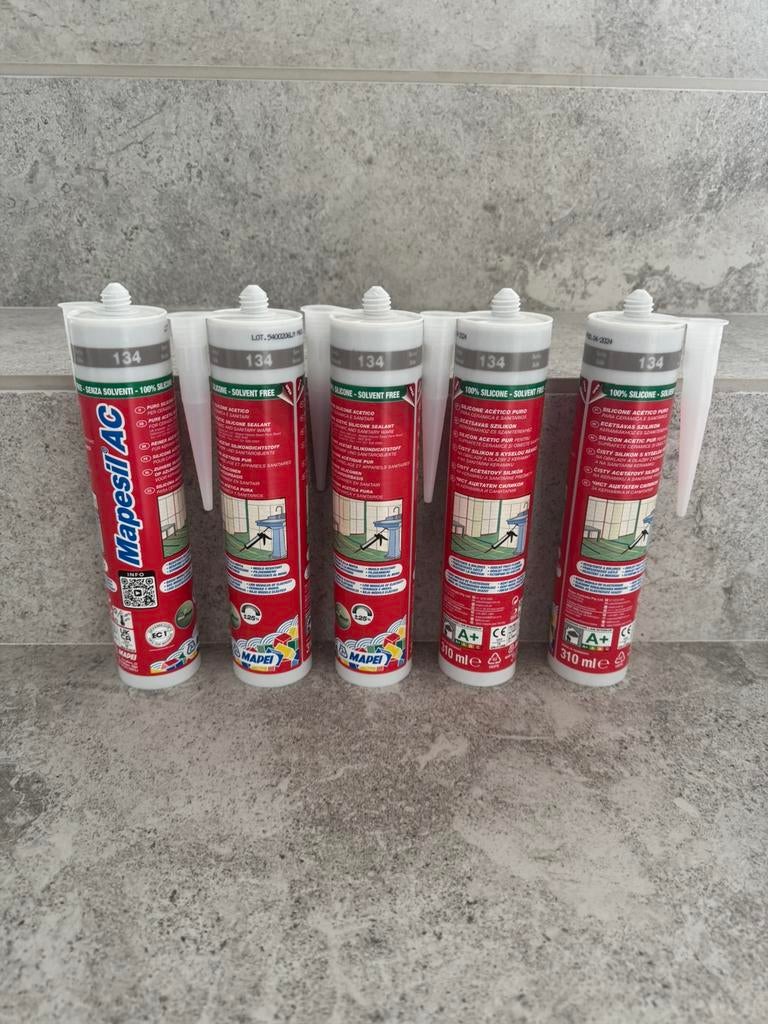 5 joints silicone Mapei 134 Marron/Brun clair, Bricolage & Construction, Dalles & Carrelages, Enlèvement ou Envoi, Neuf