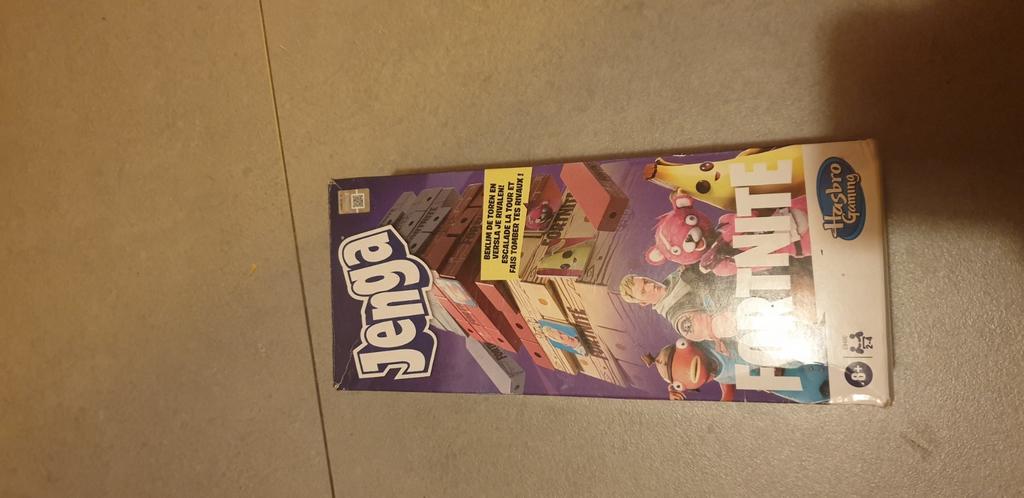 Jenga fortnite, Hobby en Vrije tijd, Gezelschapsspellen | Overige, Ophalen of Verzenden, Zo goed als nieuw