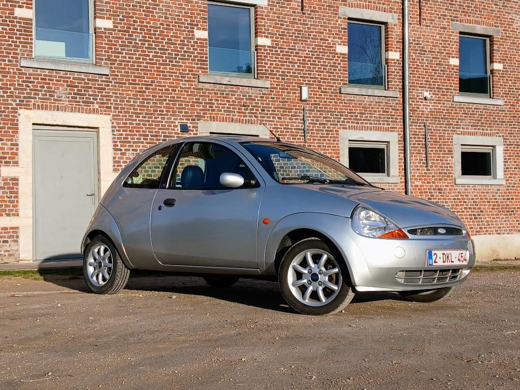 Ford Ka 91.000 km -LPG-Airco-Leder-GVV, Auto's, Voorwielaandrijving, 4 zetels, Zwart, 4 cilinders
