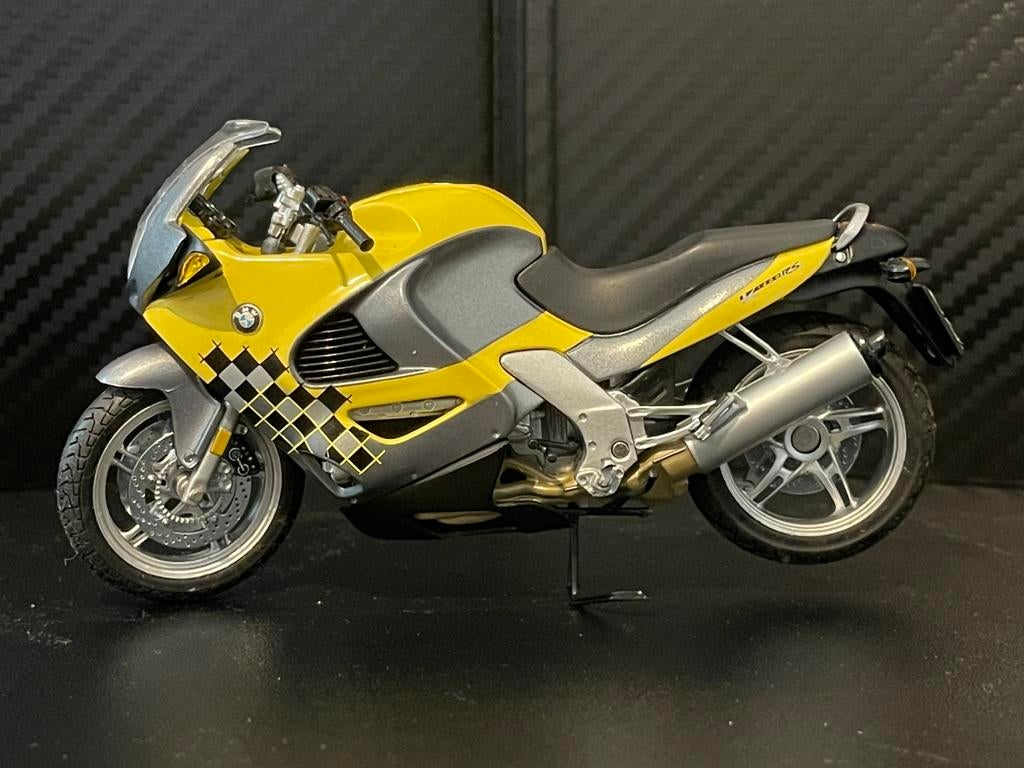 BMW K1200RS 1/10e originele BMW Motorrad, Hobby en Vrije tijd, Modelauto's | 1:5 tot 1:12, Ophalen of Verzenden, Zo goed als nieuw