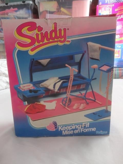 Sindy, Enfants & Bébés, Jouets | Poupées, Enlèvement ou Envoi, Comme neuf, Barbie