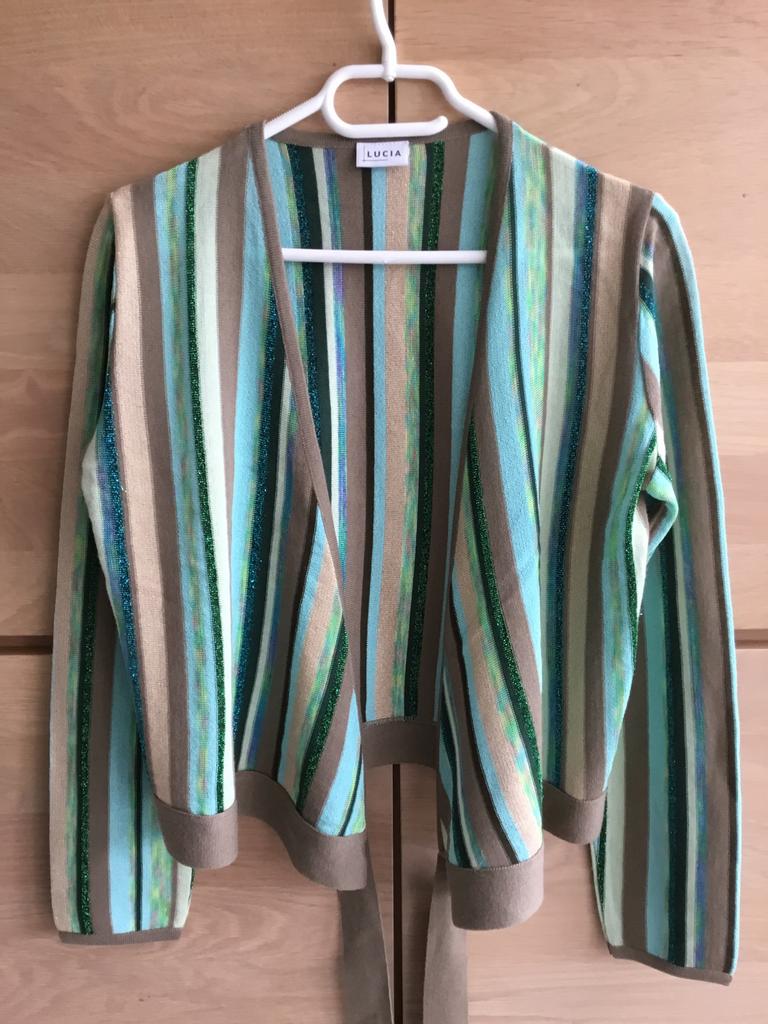 Gilet court LUCIA, Vêtements | Femmes, Enlèvement ou Envoi, Autres couleurs, Taille 36 (S), Comme neuf