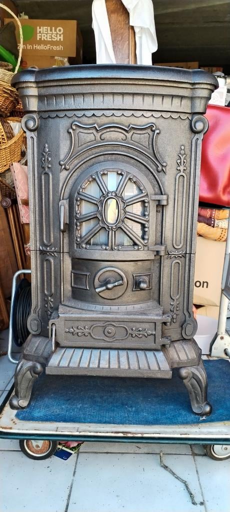 CUISINIÈRE À GAZ EN FONTE, Maison & Meubles, Poêles, Utilisé, Chauffage à gaz, Enlèvement