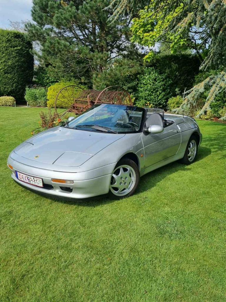 Lotus Elan à vendre, Voorwielaandrijving, Zwart, 4 cilinders, Cabriolet