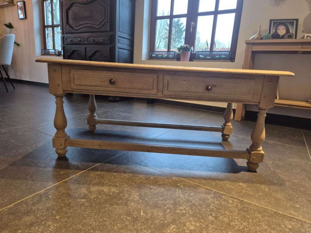 Eiken salontafel, gezandstraald & grey wash, Huis en Inrichting, Ophalen