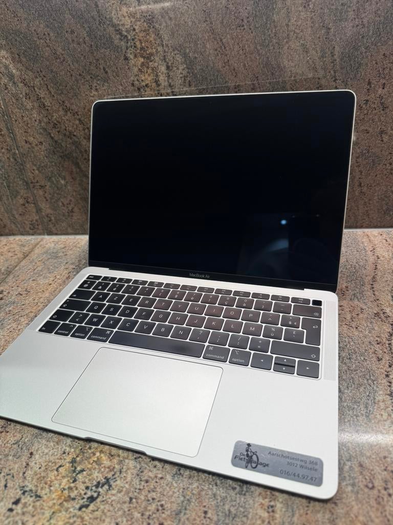 Macbook Air 2019, Informatique & Logiciels, Apple Macbooks, Moins de 2 Ghz, Utilisé, Azerty, 128 GB ou moins