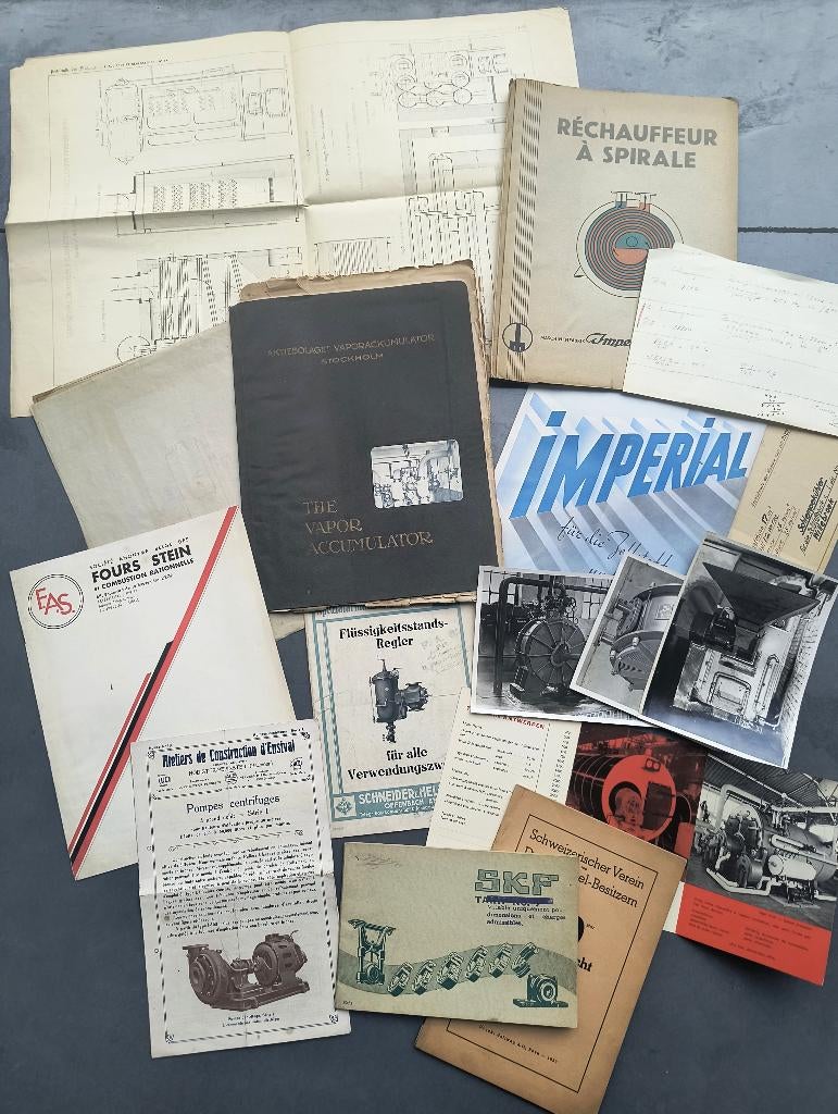 Groot lot oude industriële documenten, Boeken, Catalogussen en Folders, Gelezen, Catalogus, Ophalen of Verzenden