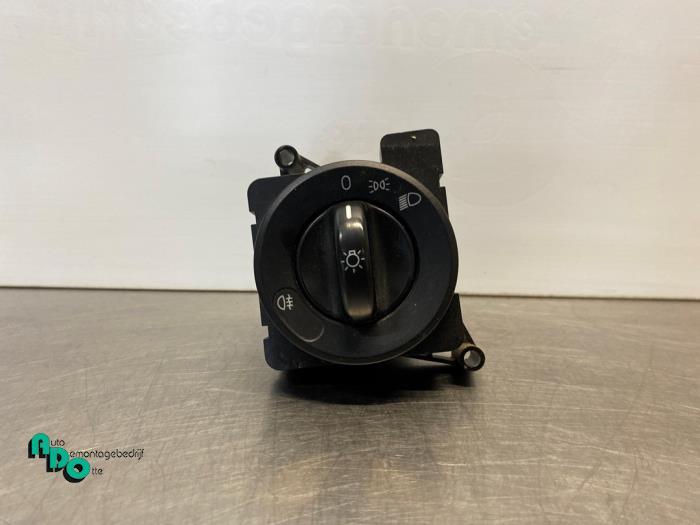 Commutateur lumière d'un Mercedes Citan (Citan 12-), Autos : Pièces & Accessoires, Tableau de bord & Interrupteurs, Mercedes-Benz