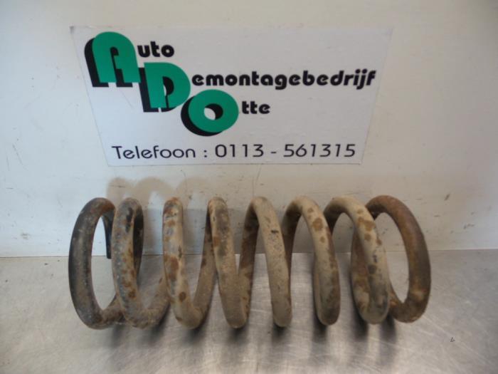 Veerschroef voor van een Volkswagen LT (LT 75-), Gebruikt, -, Volkswagen, -