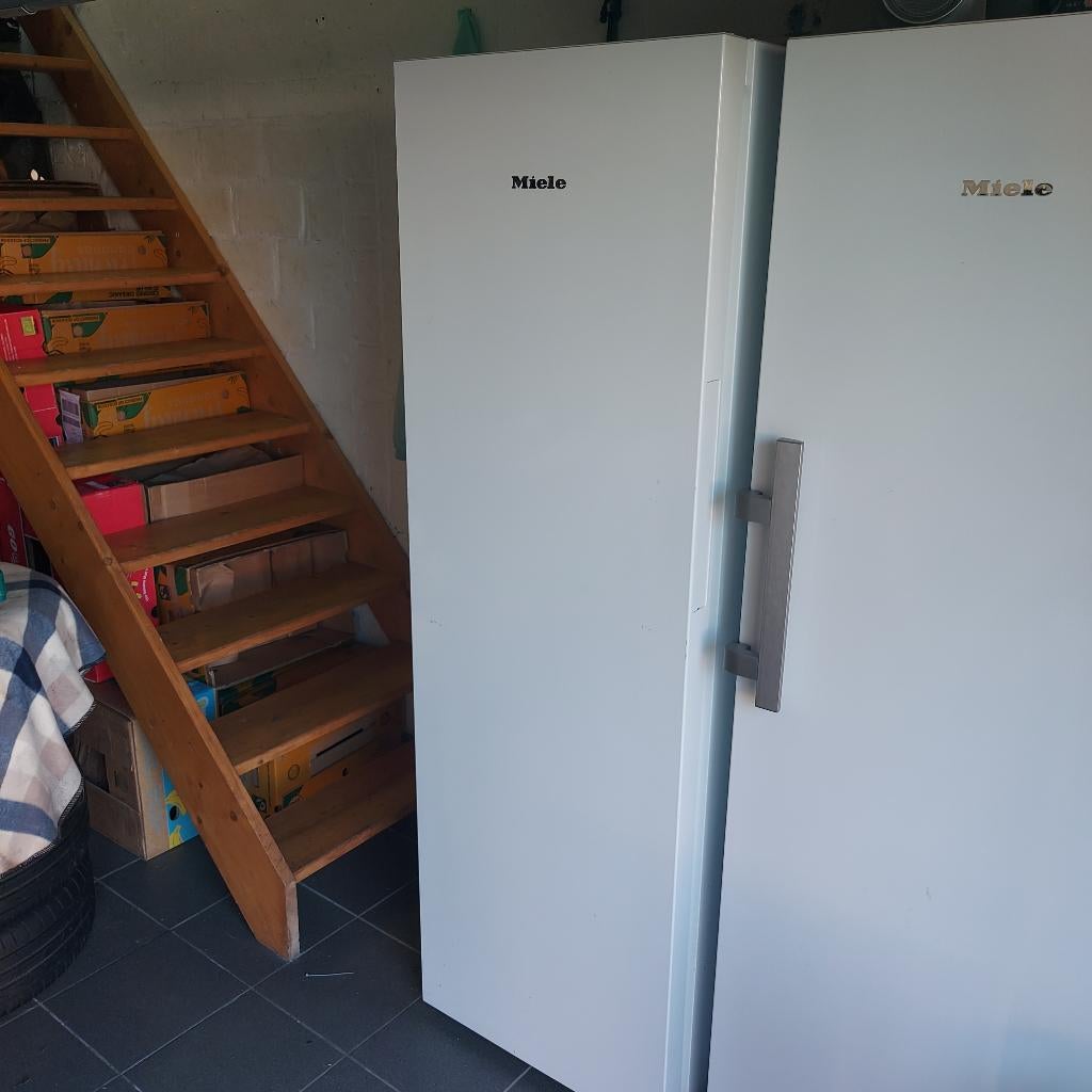 diepvries miele, Elektronische apparatuur, Vriezers en Diepvrieskisten, 160 cm of meer, Zo goed als nieuw, Energieklasse A of zuiniger