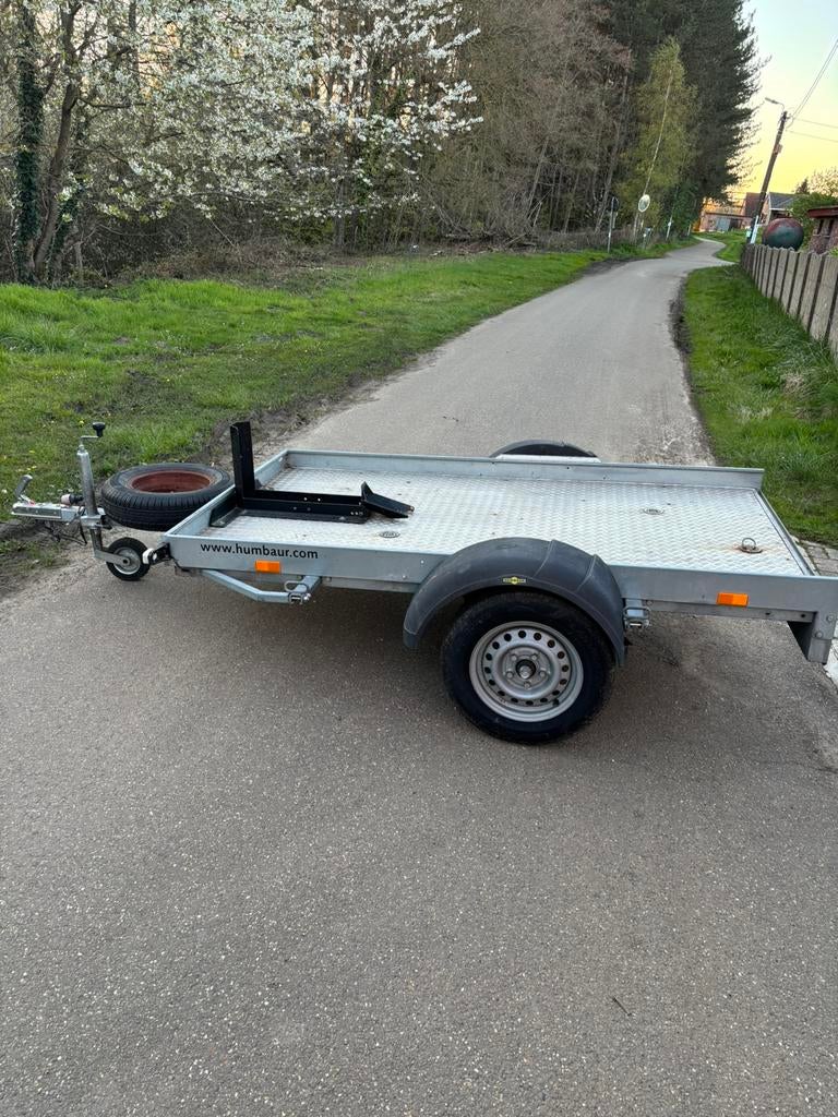 Motortrailer Humbaur Te Huur, Enlèvement, Comme neuf