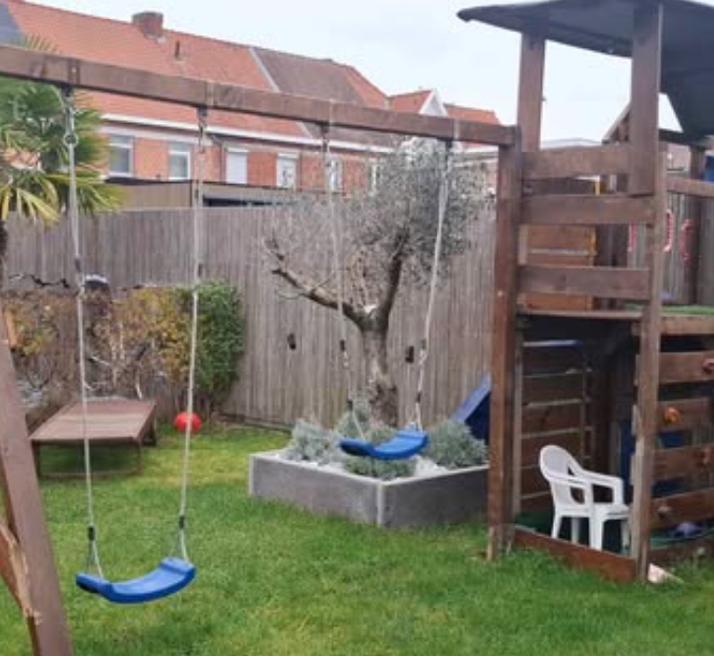 Speeltuin €350, Kinderen en Baby's, Ophalen, Zo goed als nieuw, Glijbaan