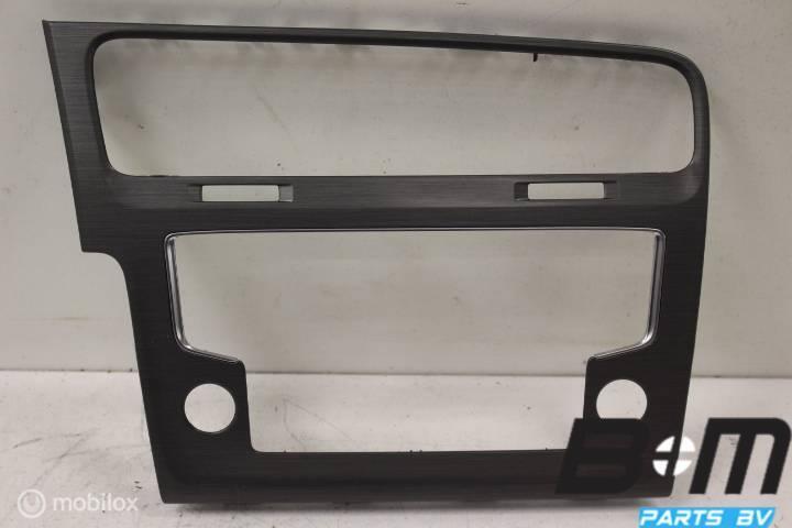 Afdekking van radio / navigatie VW Golf 7 5G1819743A, Autos : Pièces & Accessoires, Tableau de bord & Interrupteurs, Utilisé