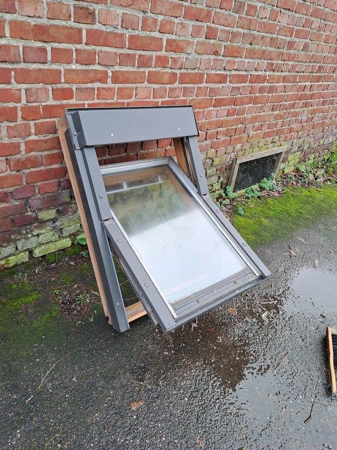 Dakvenster, Velux raam, vraagprijs 15 euro, Bricolage & Construction, Enlèvement, Utilisé