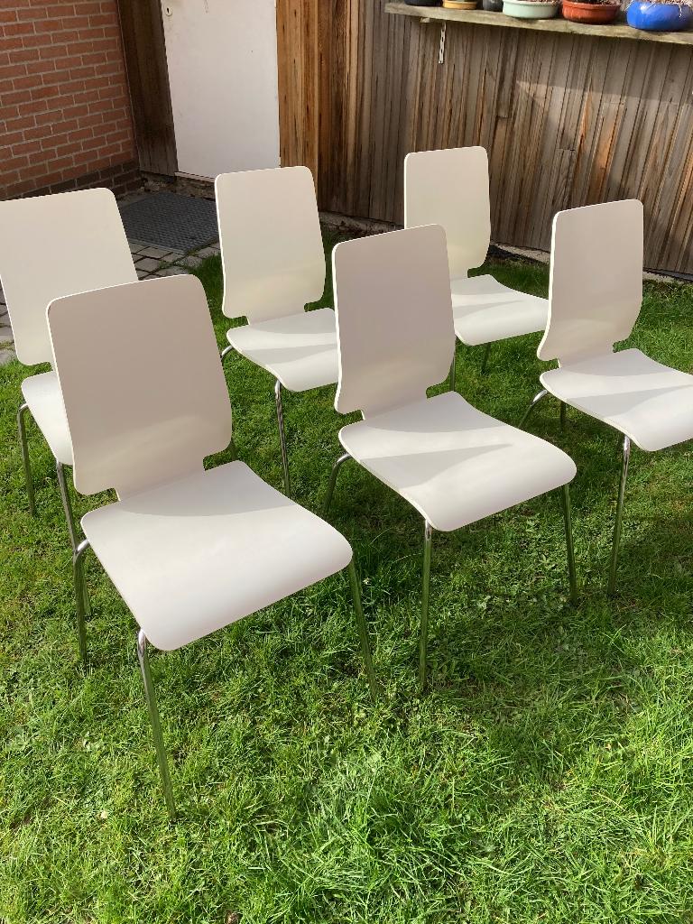 6 witte houten stoelen met metalen poten, Ophalen, Gebruikt, Wit, Vijf, Zes of meer stoelen