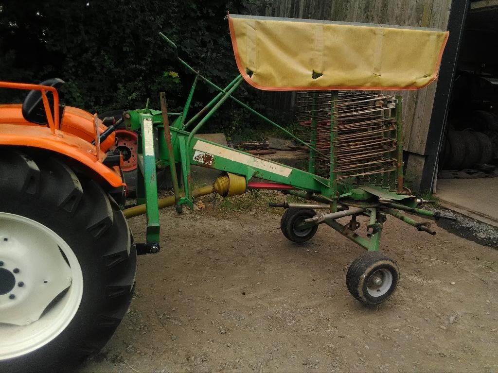 Andaineur Stoll R335, Articles professionnels, Agriculture | Tracteurs, Enlèvement