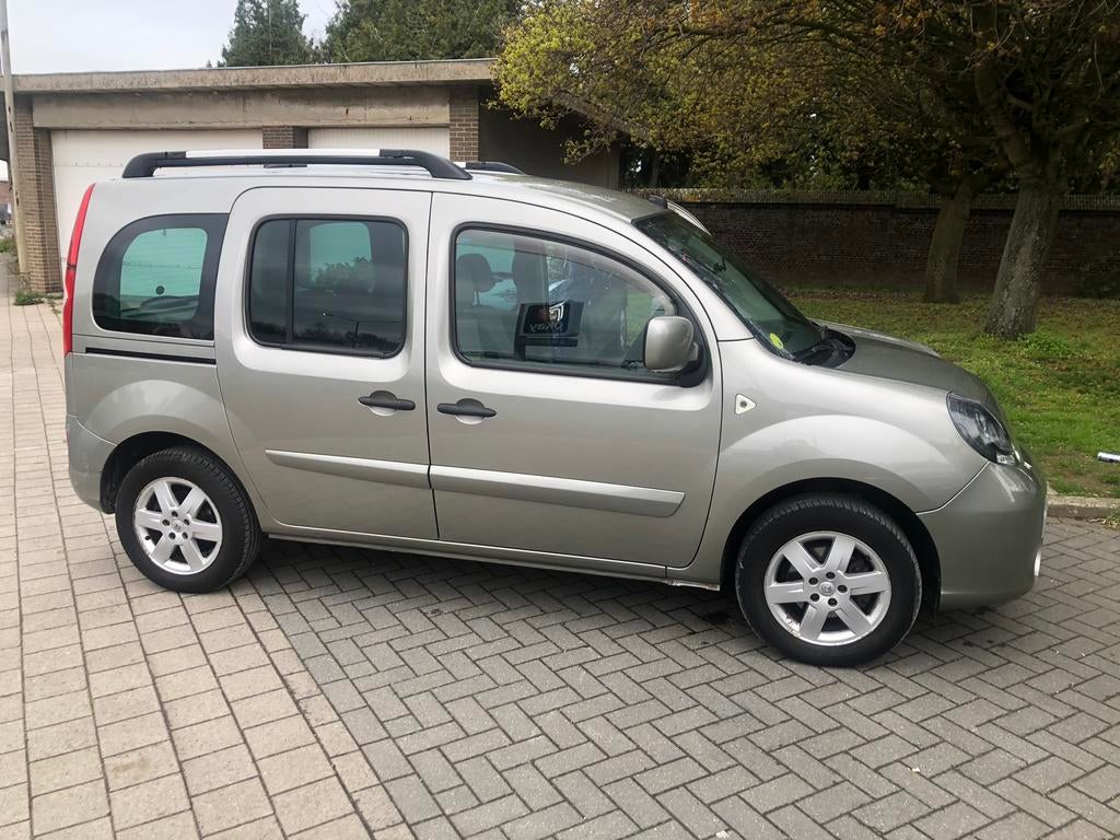 Renault Kangoo 1.6 essence 2010 euro4 LEZ jusqu’a 2030, Cruise Control, Beige, 5 portes, 5 places
