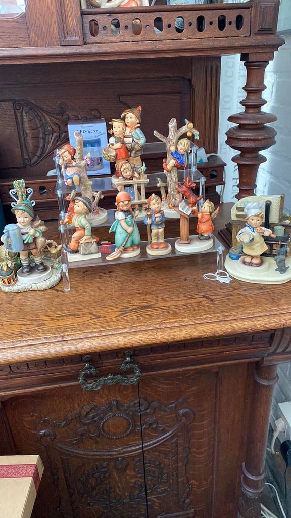 Lot hummeltjes, Enlèvement