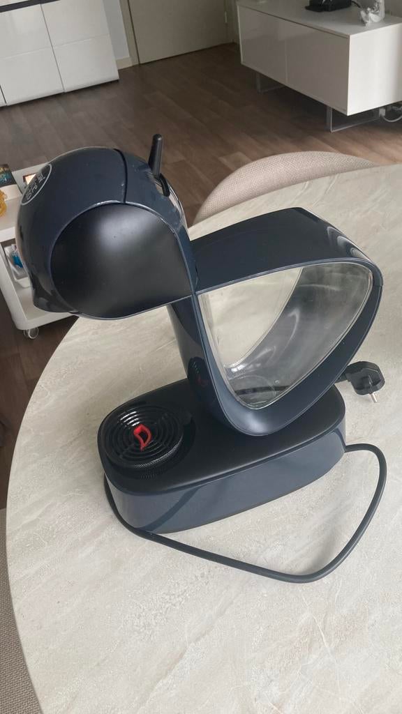 Koffie apparaat( Dolce Gusto) Nescafé, Ophalen, Zo goed als nieuw