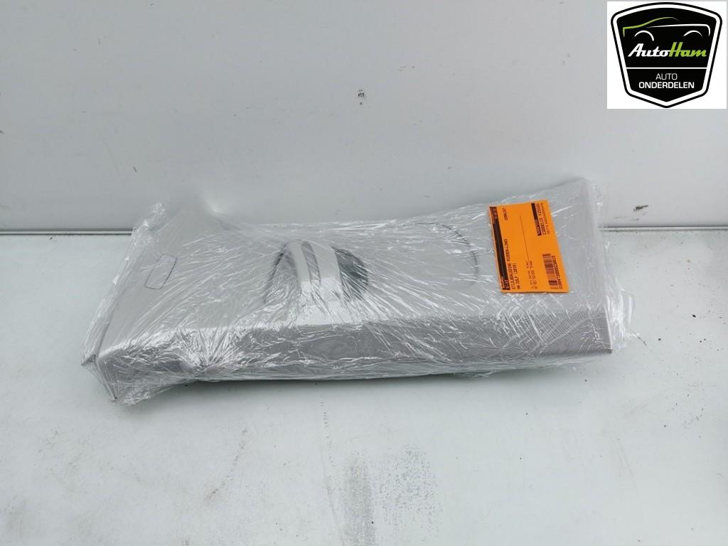 DIVERSEN Golf VII (AUA) (|5G4867243C|5G4867243CY20|), Auto-onderdelen, Gebruikt, Volkswagen