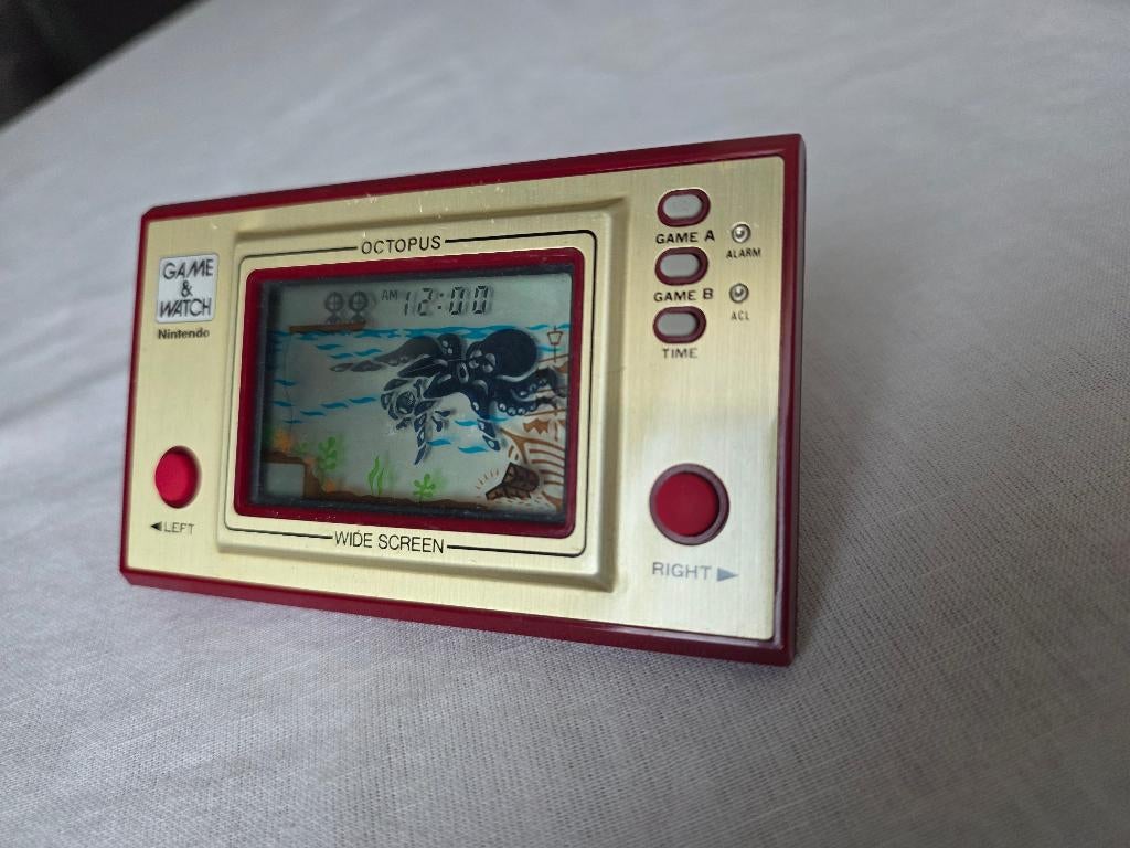 Spelletjes Bekijk Octopus 1981, Games en Spelcomputers, Games | Nintendo Game Boy, 1 speler, Ophalen, Zo goed als nieuw, Overige genres