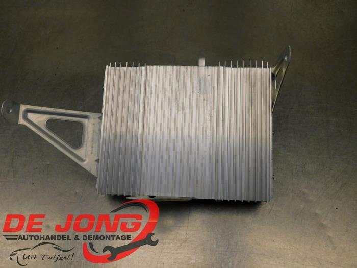 Module radio d'un Tesla Model 3, Autos : Pièces & Accessoires, Électronique & Câbles, Autres marques automobiles, Utilisé, 3 mois de garantie