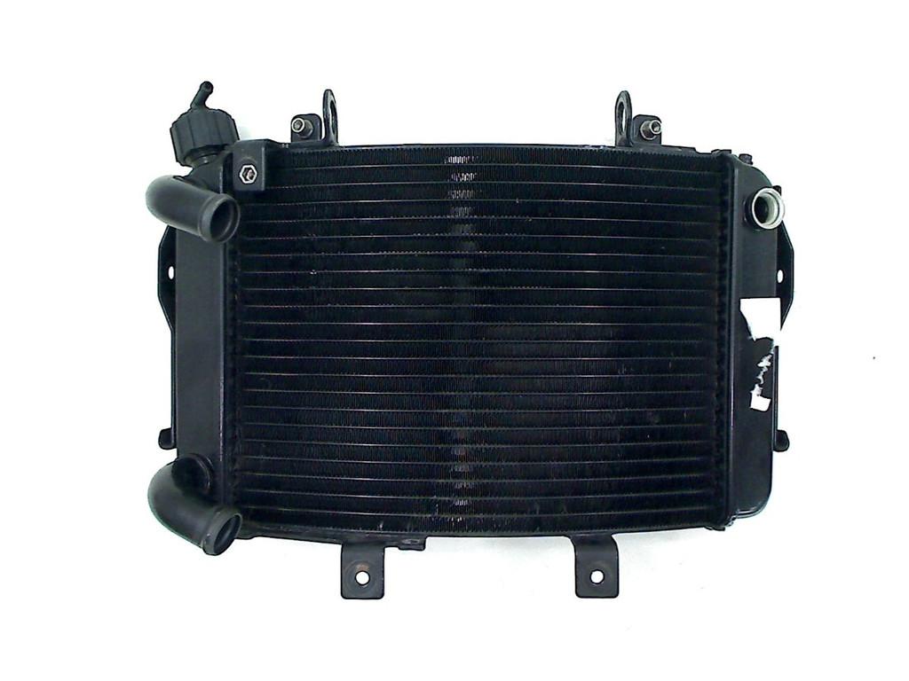 RADIATEUR EAU KTM 690 Duke 2012-2015 (76035010000), Dhr. S. di Majo, Utilisé, Info@cama-motorparts.nl, P.J. Troelstraweg 8 8
3144 CX  MAASSLUIS, NL