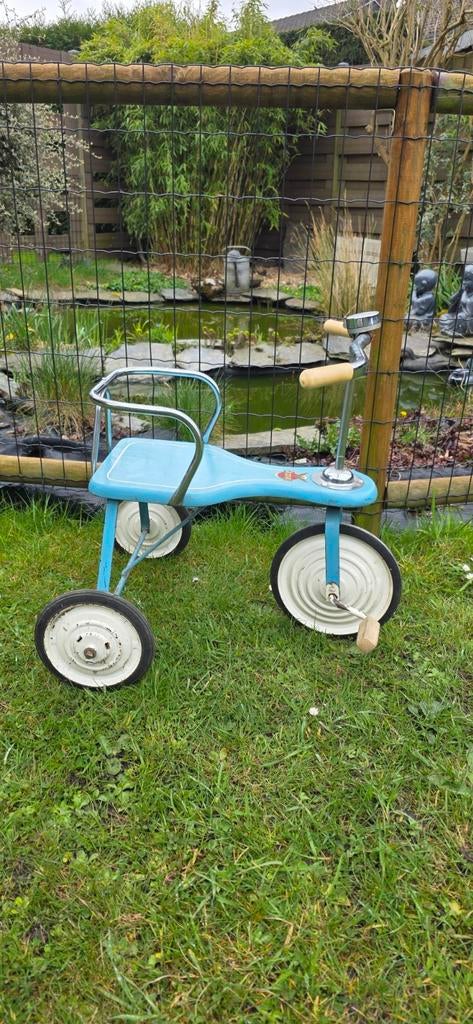 Tricycle Flandria vintage bleu ciel, Enlèvement