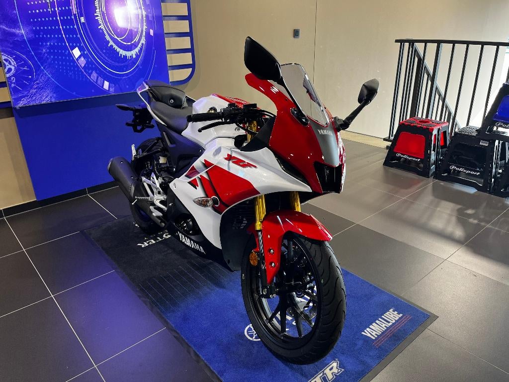 Yamaha R125 70th-anniversary, Motos, Entreprise, Permis Moto A1 minimum, Sport, 1 cylindre