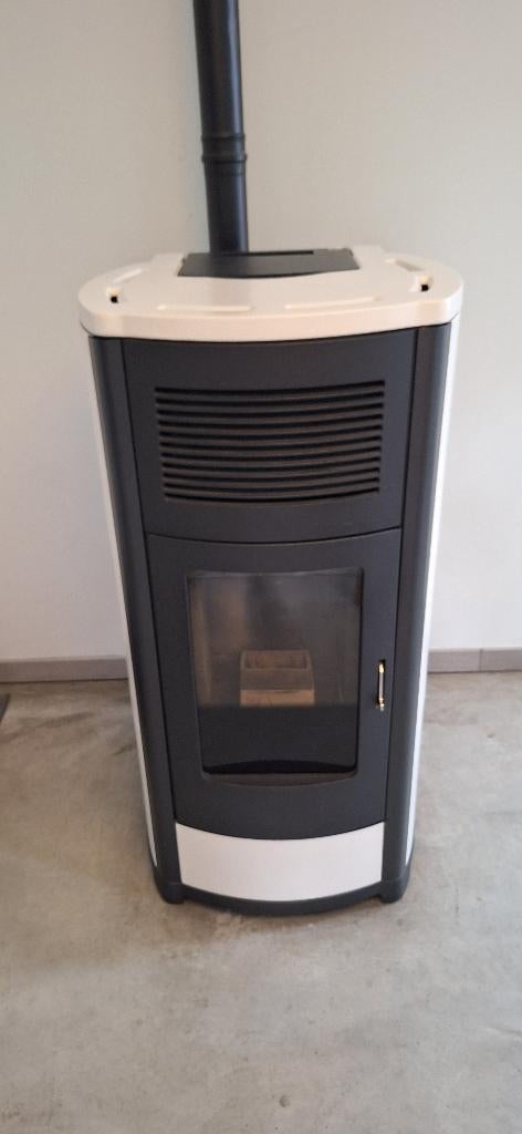 MCZ Club hydro pelletkachel + warmtepomp - CV installatie, Huis en Inrichting, Kachels, Gebruikt, Vrijstaand, Pelletkachel, Overige brandstoffen