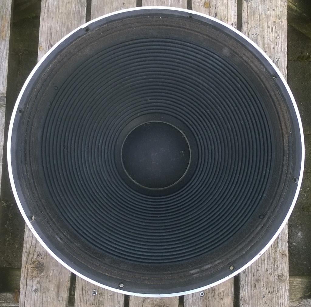 Woofer 18 inch 400-800 Watt, Beyma 18G400, Overige merken, Gebruikt, Overige typen, Ophalen of Verzenden