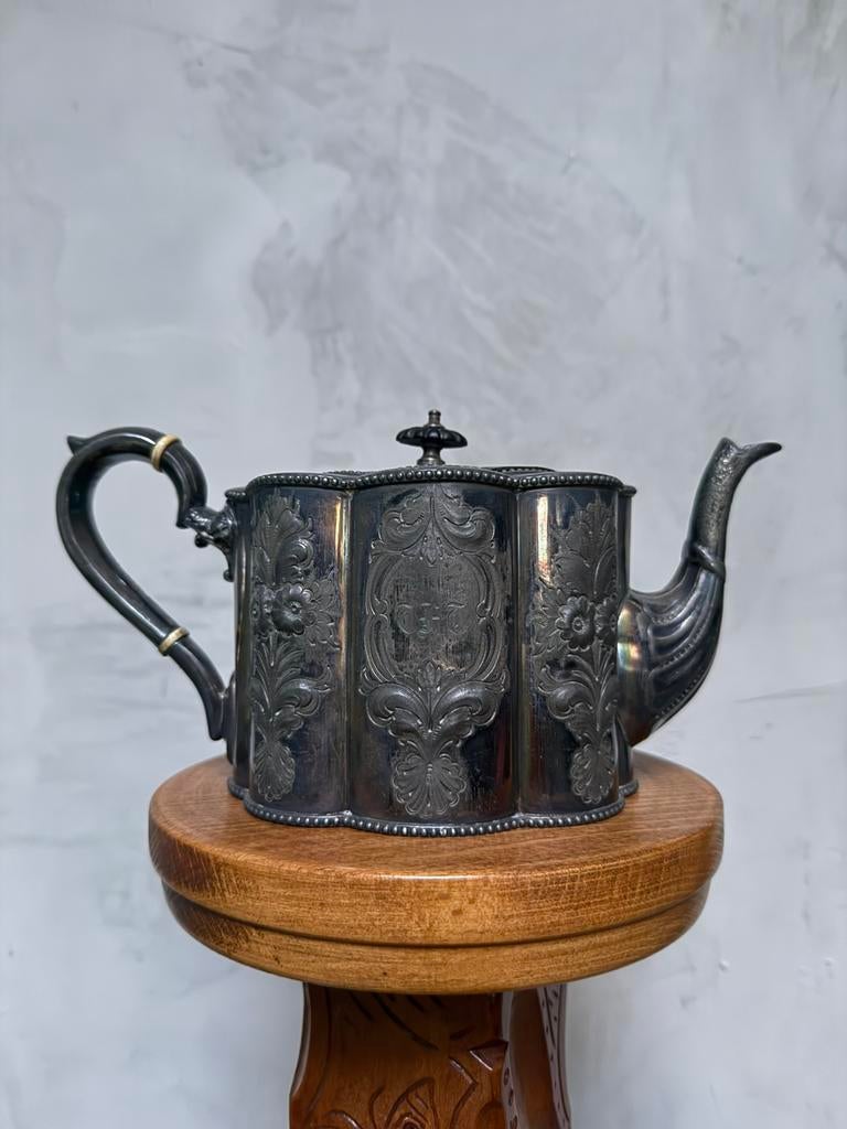Antieke verzilverde tinnen theepot, Antiek en Kunst, Ophalen