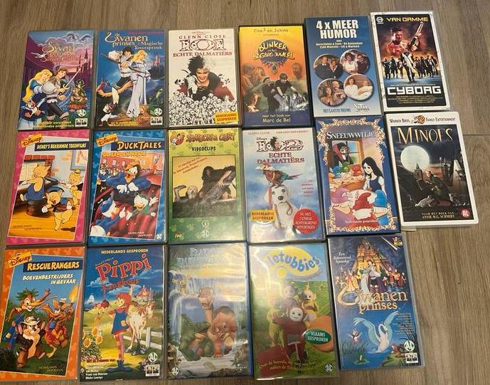 15 video cassetes, Cd's en Dvd's, VHS | Kinderen en Jeugd, Ophalen, Zo goed als nieuw