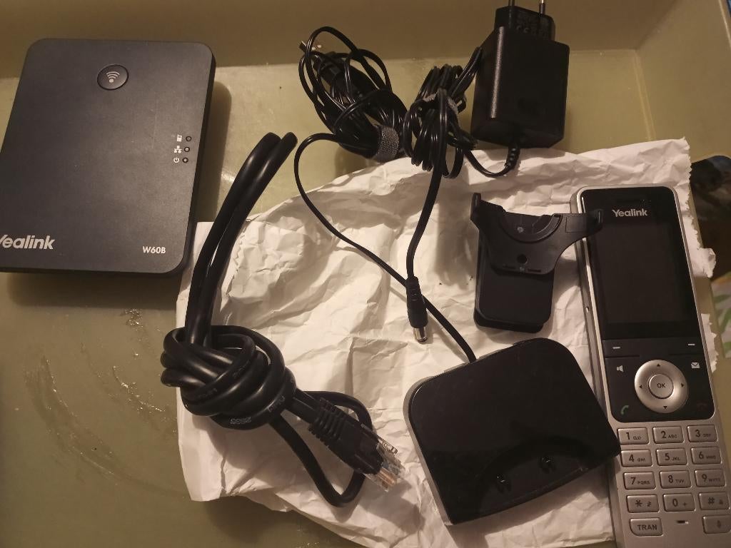 Yealink W56P VoIP-kit, Ophalen of Verzenden, Zo goed als nieuw, Telefoon