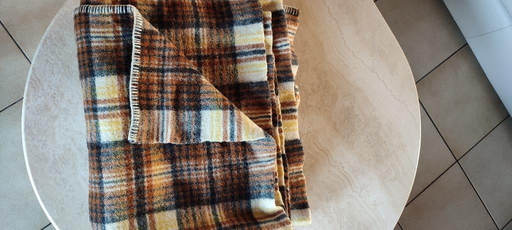 Couverture " En laine", Enlèvement ou Envoi, Comme neuf, 100 cm ou plus, Couverture