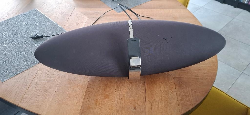 Bowers & Wilkins zeppelin air, Ophalen of Verzenden, Gebruikt